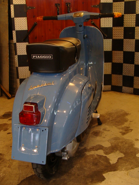 Vespa 50 Special