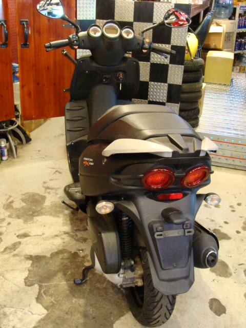 マラグーティ ファントムMAX250