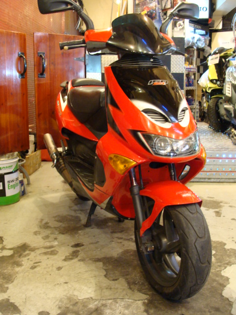 アプリリア SR150