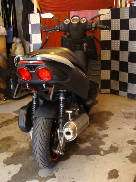 マラグーティ ファントムMAX250