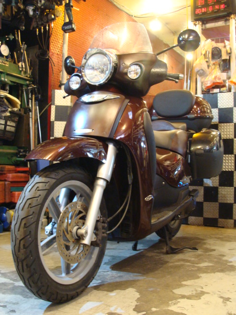 スカラベオ250GT