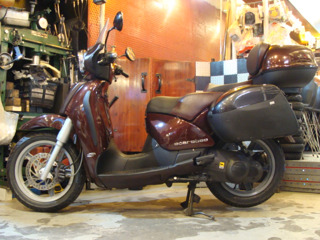 スカラベオ250GT