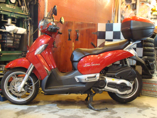 aprilia スカラベオ400IE
