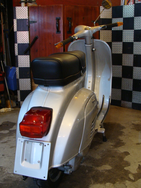 vespa 100 vintage