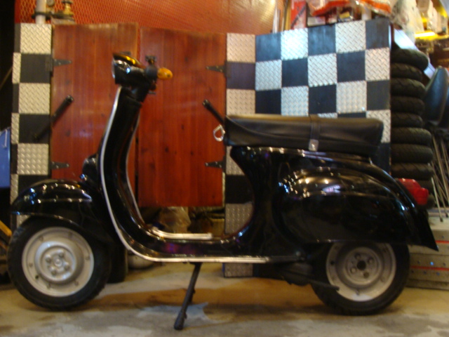 Vespa 100