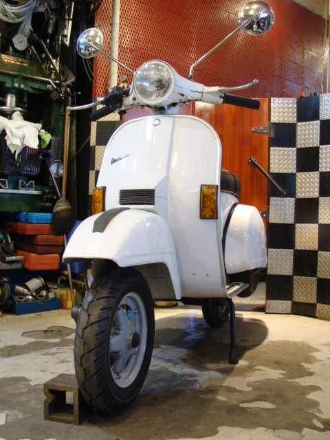 Vespa PX200FLⅠ
