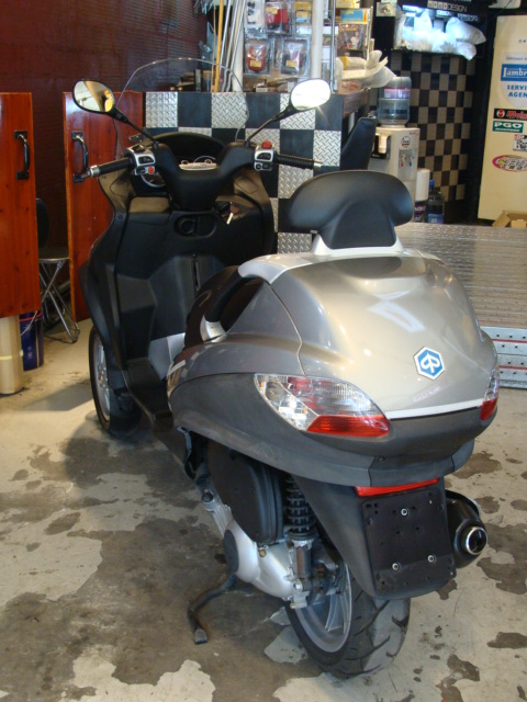PIAGGIO MP3-250FL