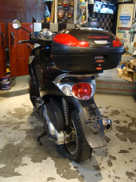 aprilia スカラベオ400ie