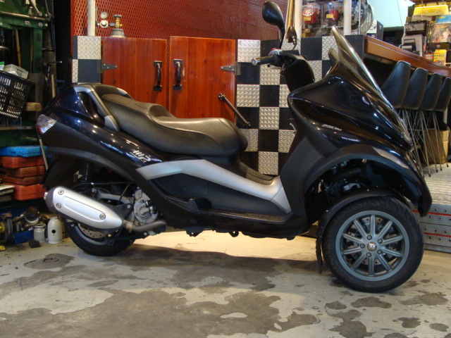 PIAGGIO MP3-250RL