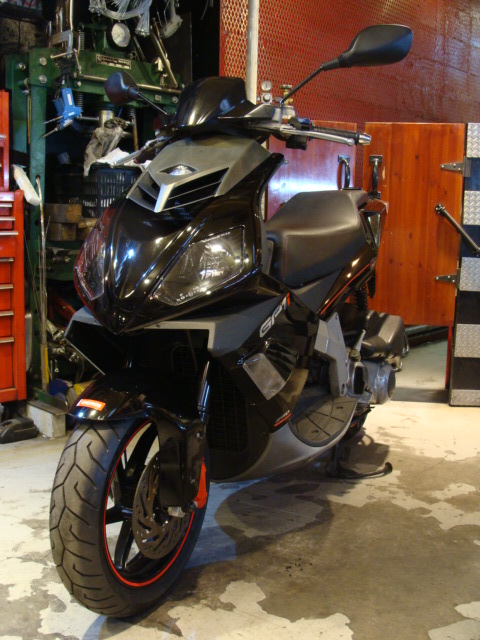 DERBI GP1-250i