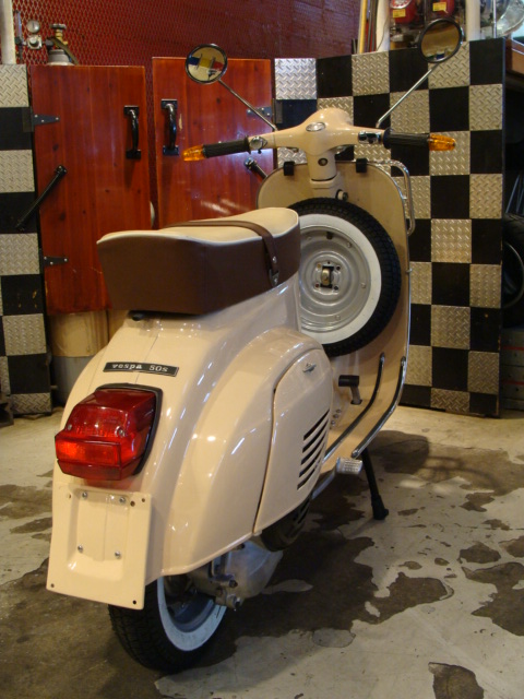 Vespa 50S Vintage