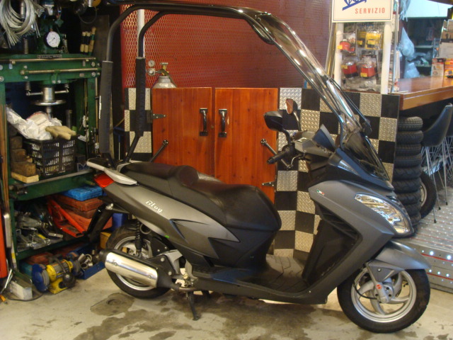 マラグーティ BlogRoof125ie