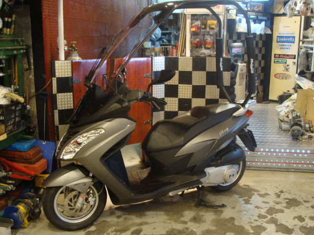 マラグーティ BlogRoof125ie