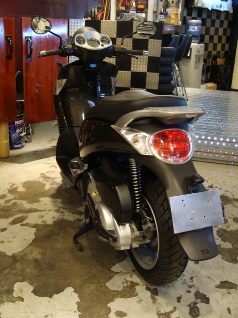 aprilia スカラベオ400ie