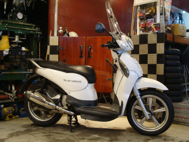 aprilia スカラベオ125ie