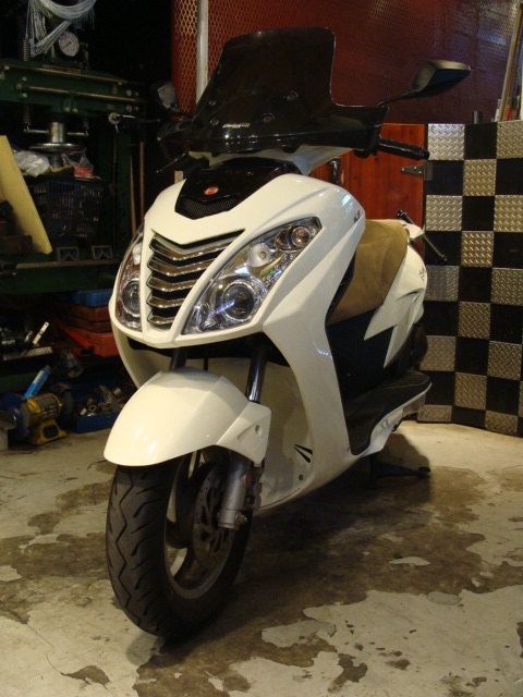 マラグーティ ブログ125ie