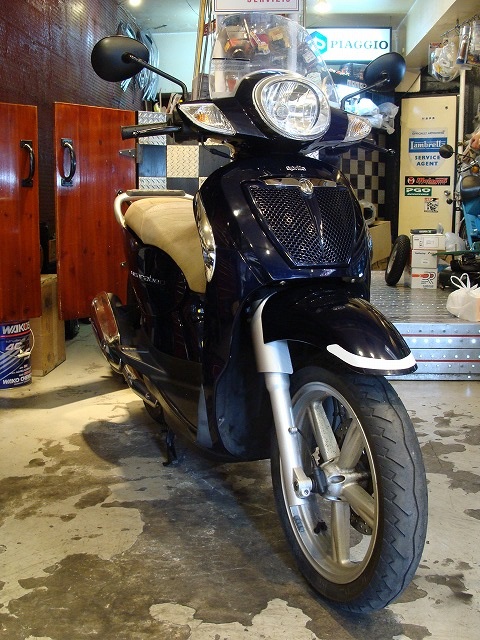 aprilia スカラベオ125