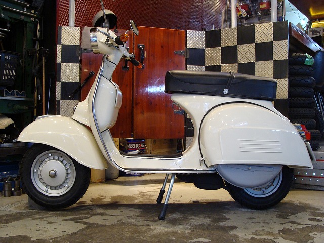 VESPA > Large | バイクショップ ONEPERFOUR（ワンパーフォー）