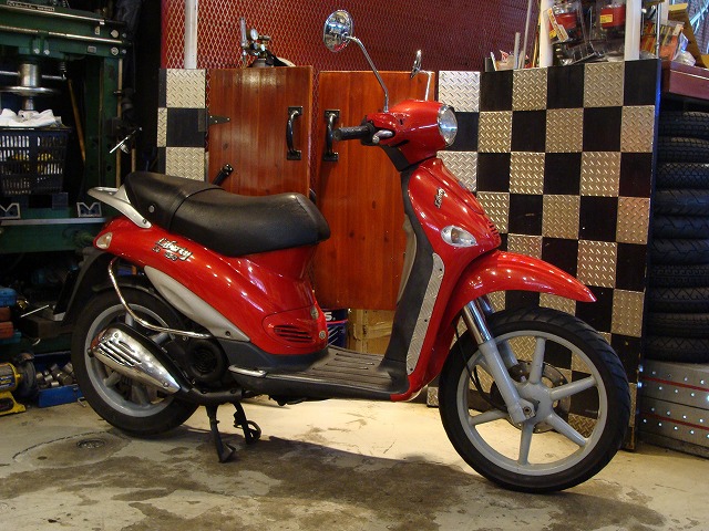 PIAGGIO リバティー150LE