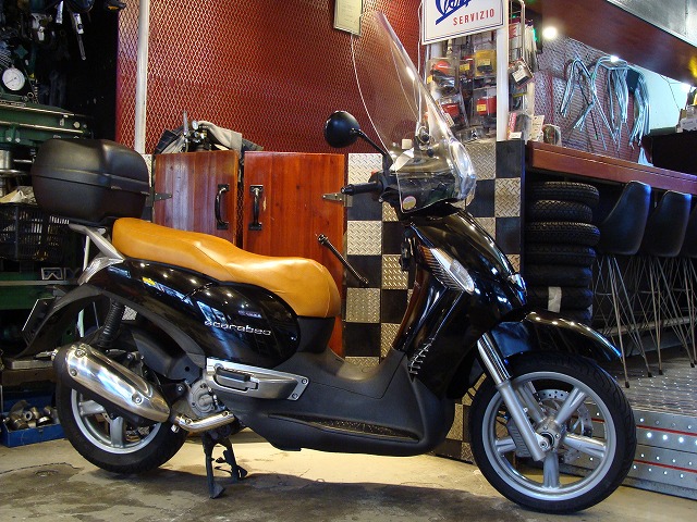 apurilia スカラベオ250IE