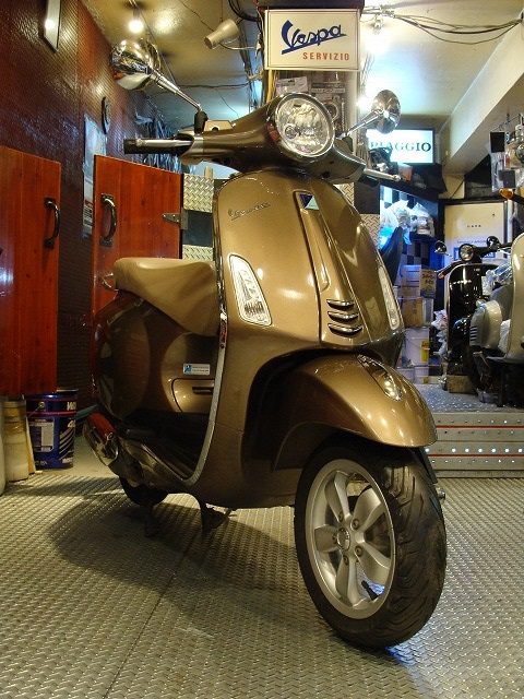 Vespa Primavera 125-3V