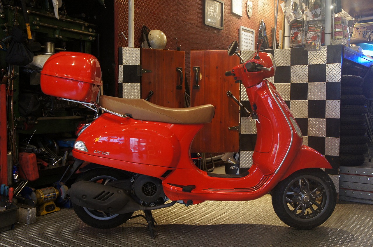 Vespa LX125i-get