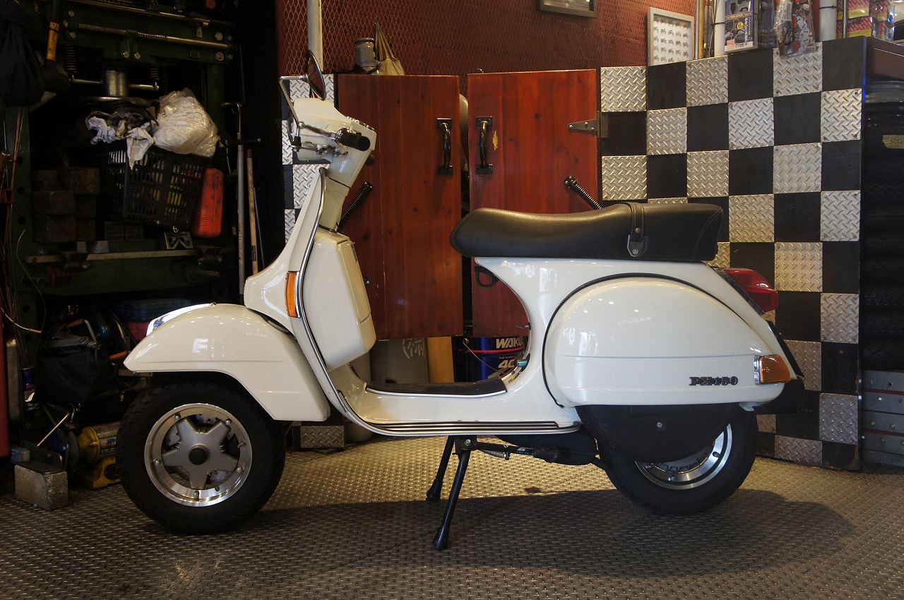 Vespa PX150euro3