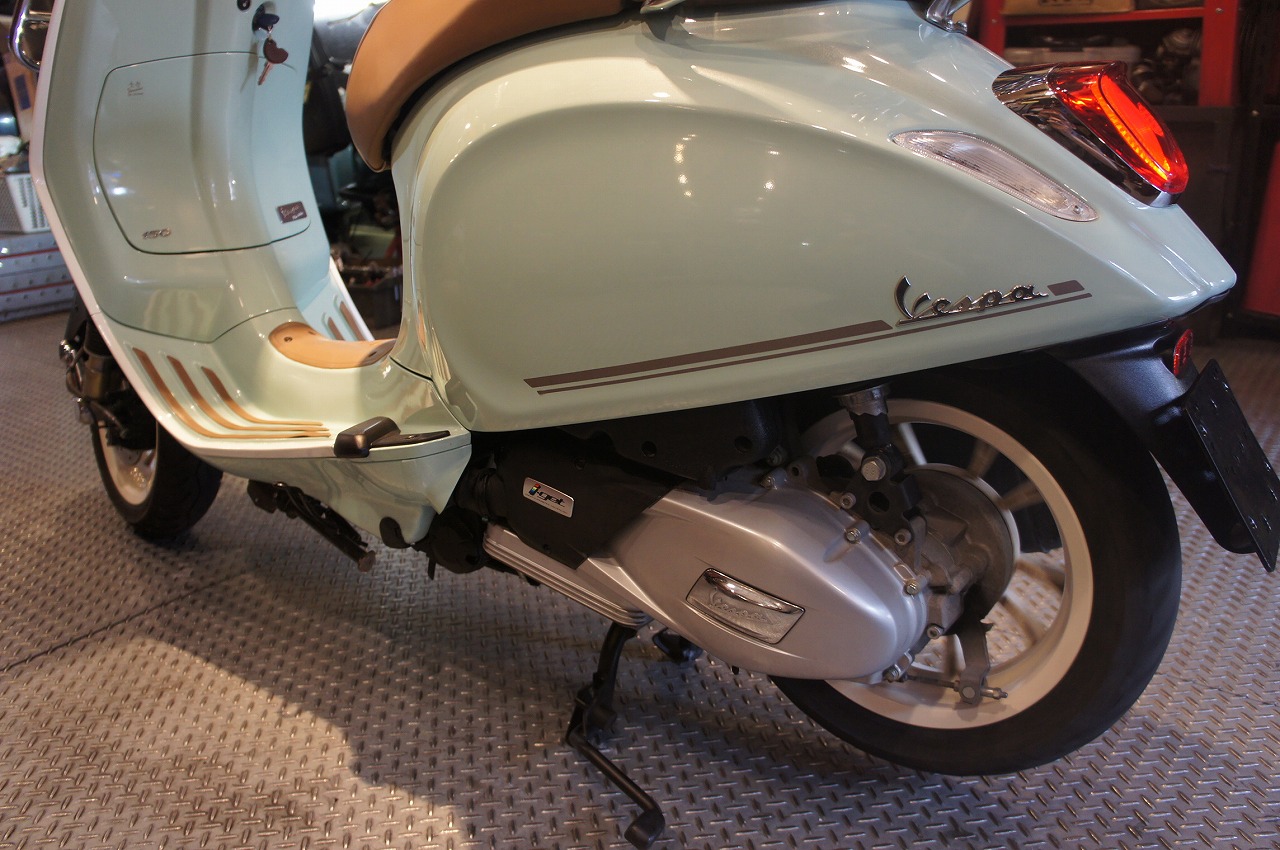 Vespa Primavera 150 PICNIC