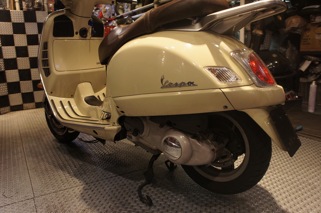 Vespa　GT200L