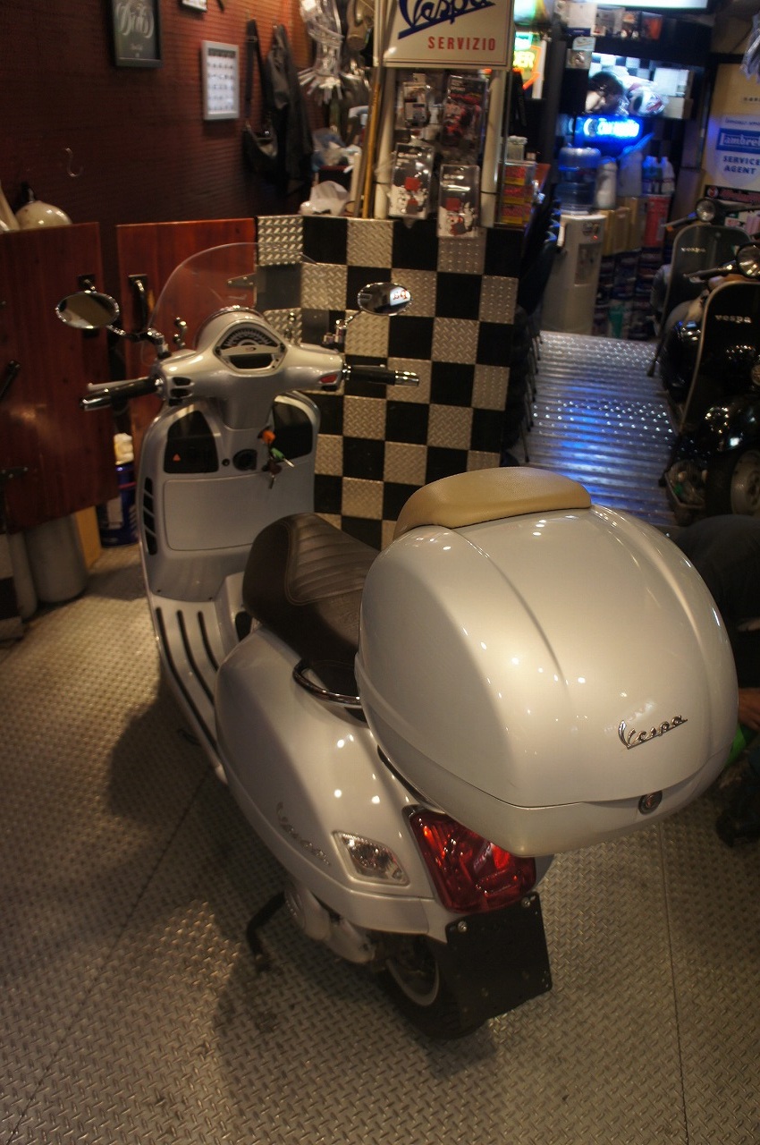 Vespa GTS300Touring