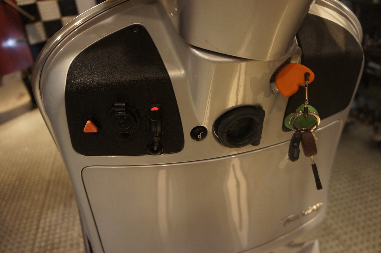 Vespa GTS300Touring