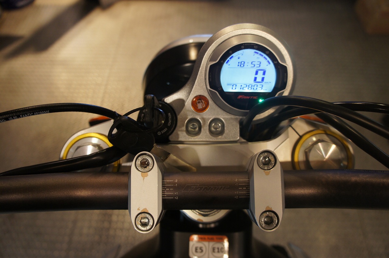 FANTIC　CABALLERO FlatTrack250