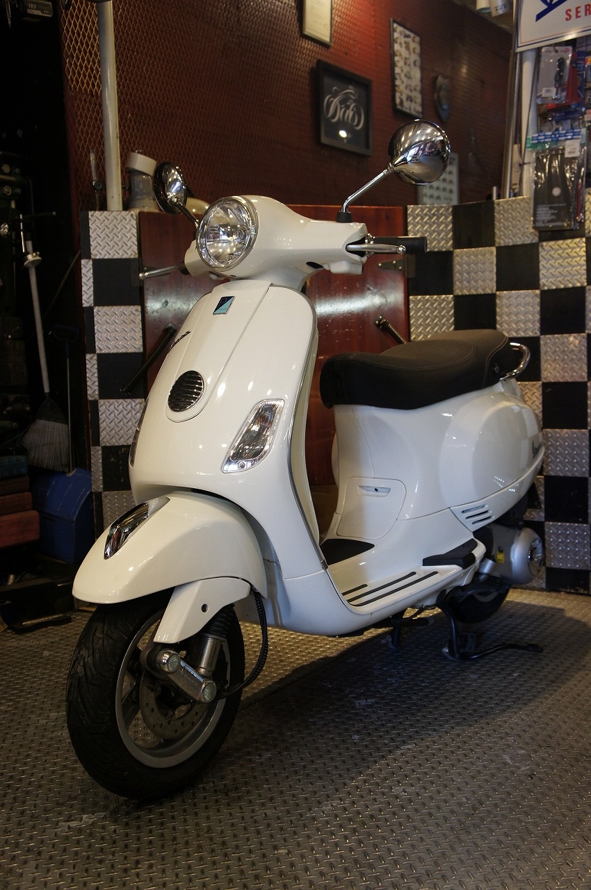 Vespa LX150ie