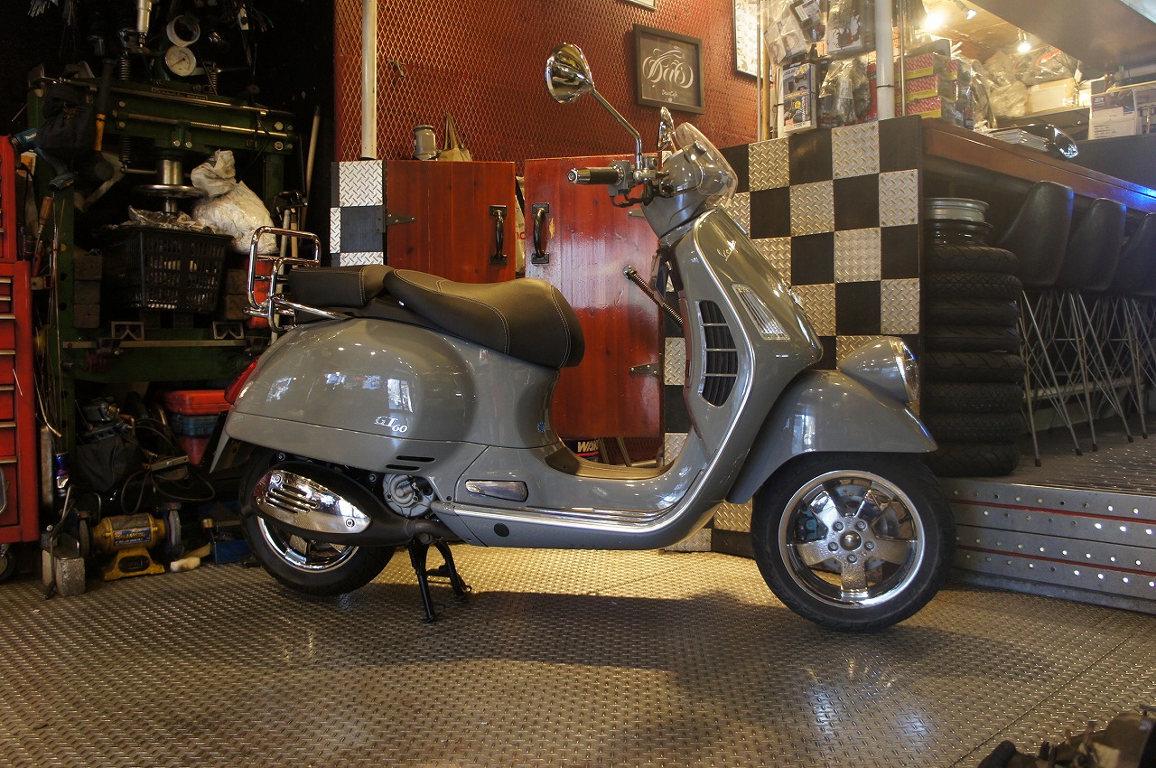 Vespa GT60