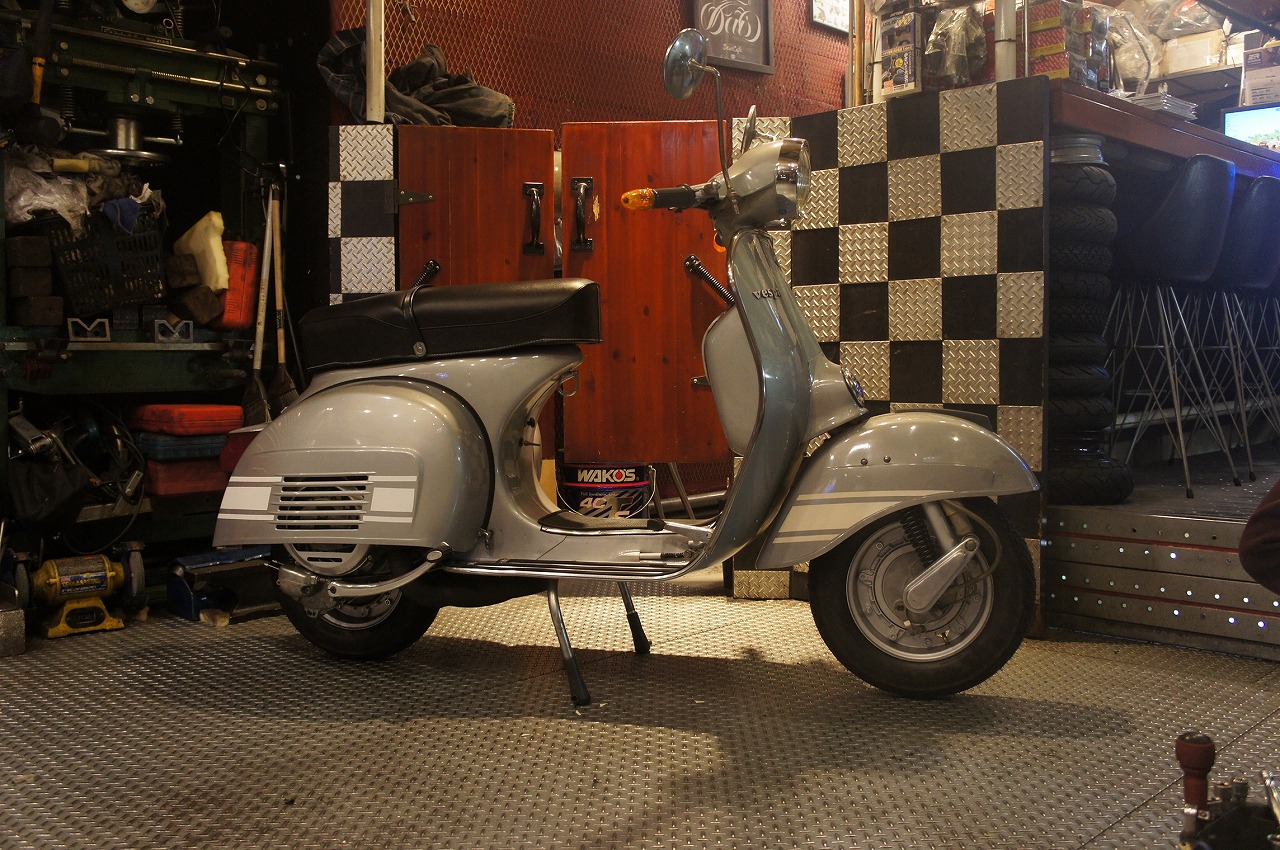 Vespa　200Rally
