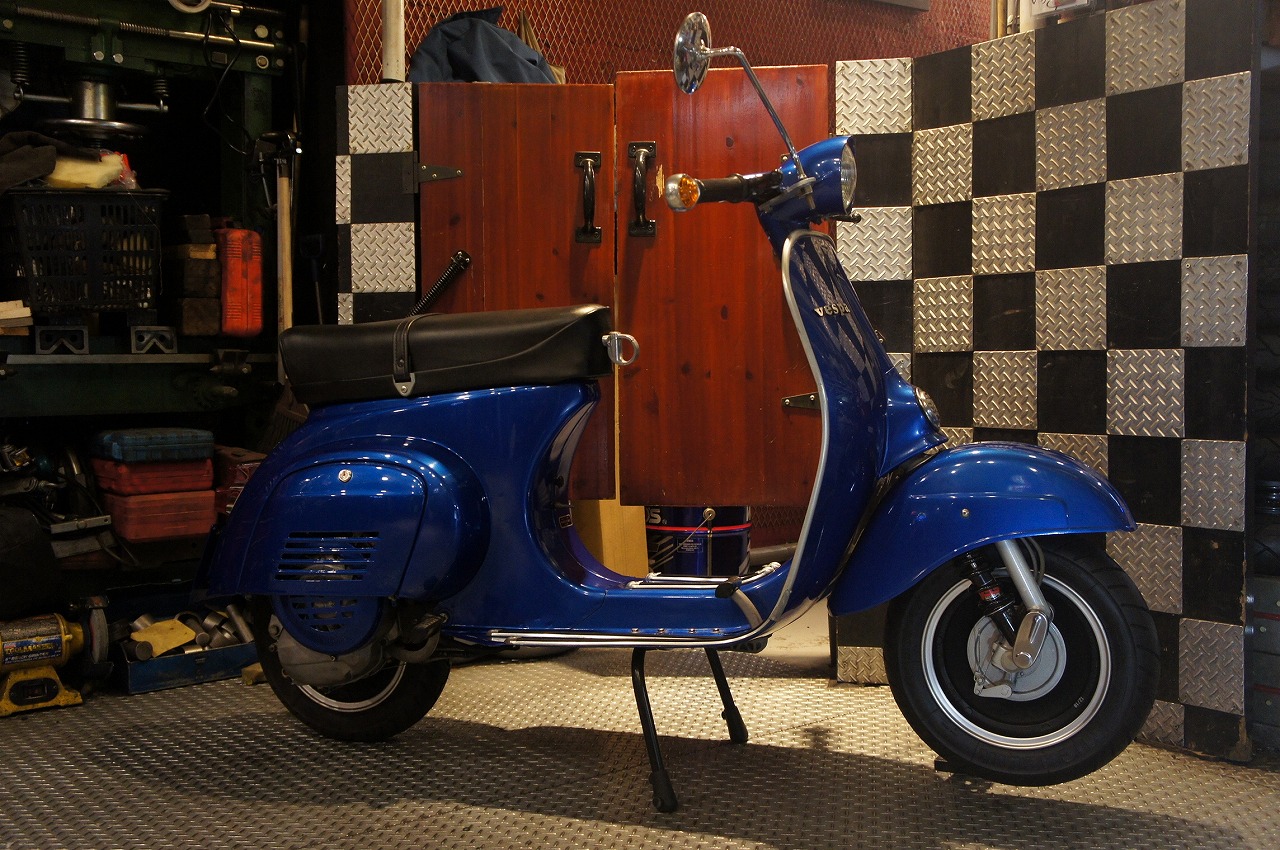 Vespa 100