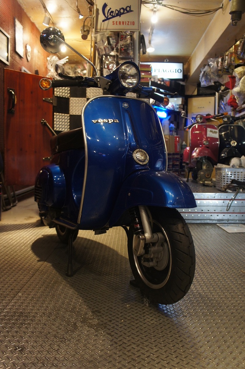 Vespa 100