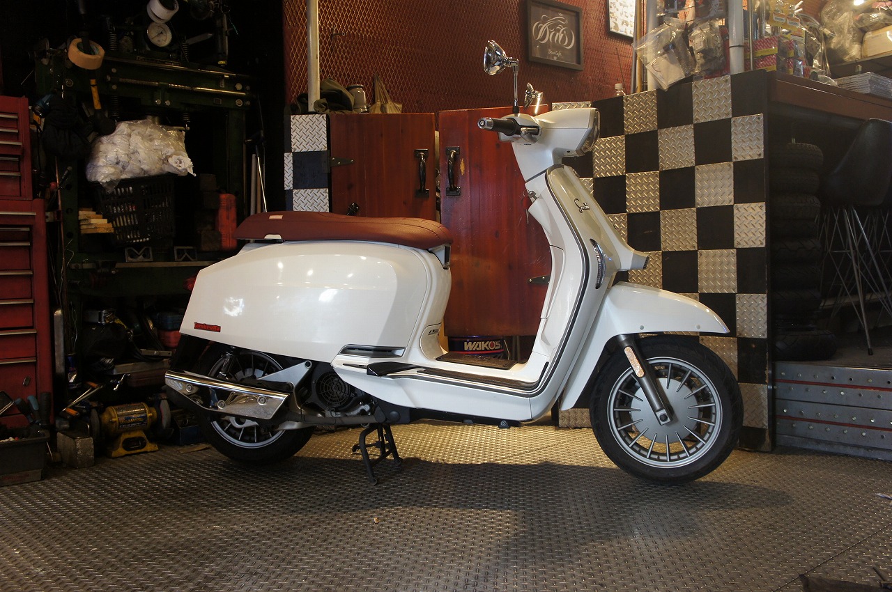 Lambretta　V200Special