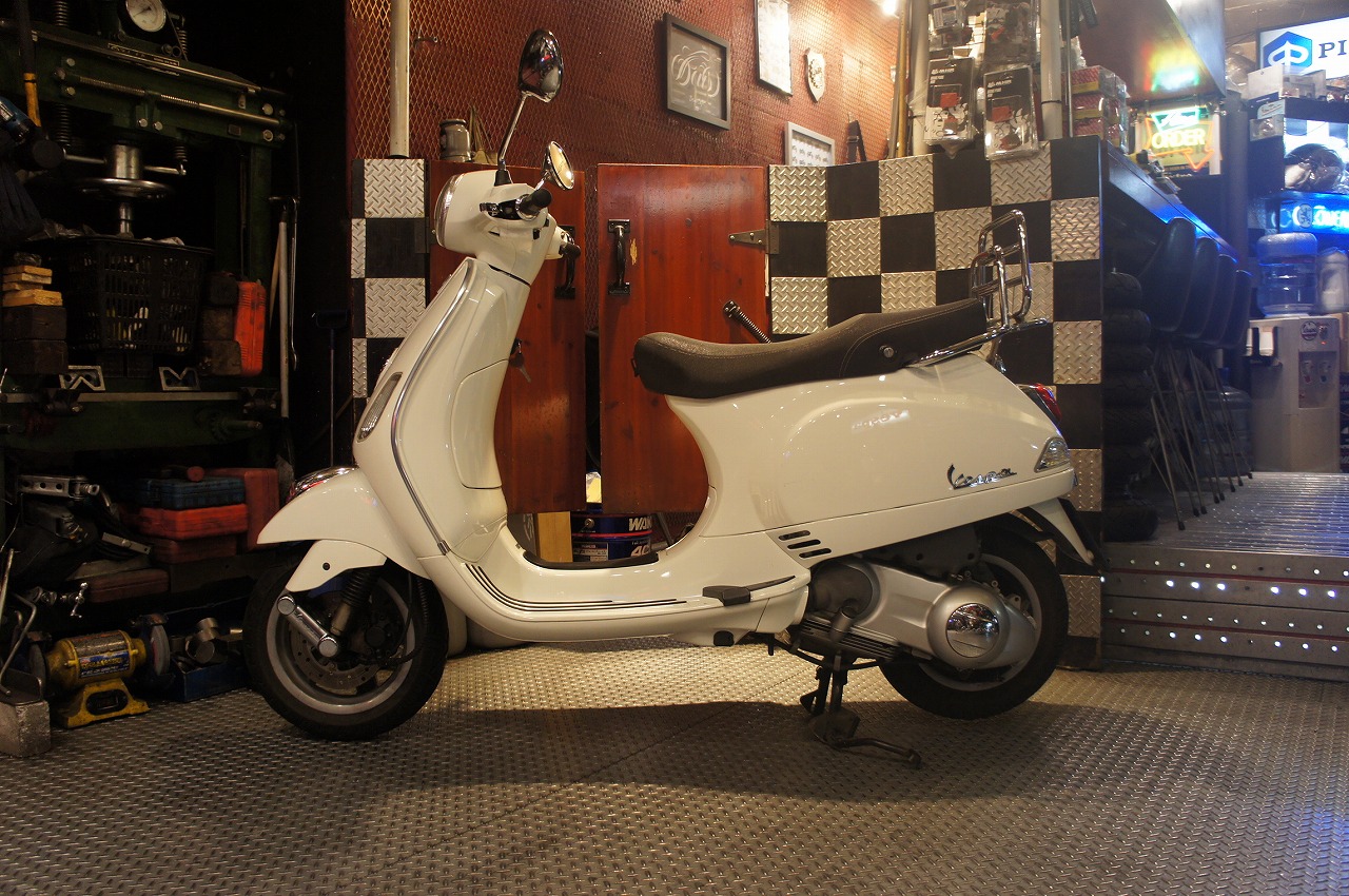 Vespa LX125ie