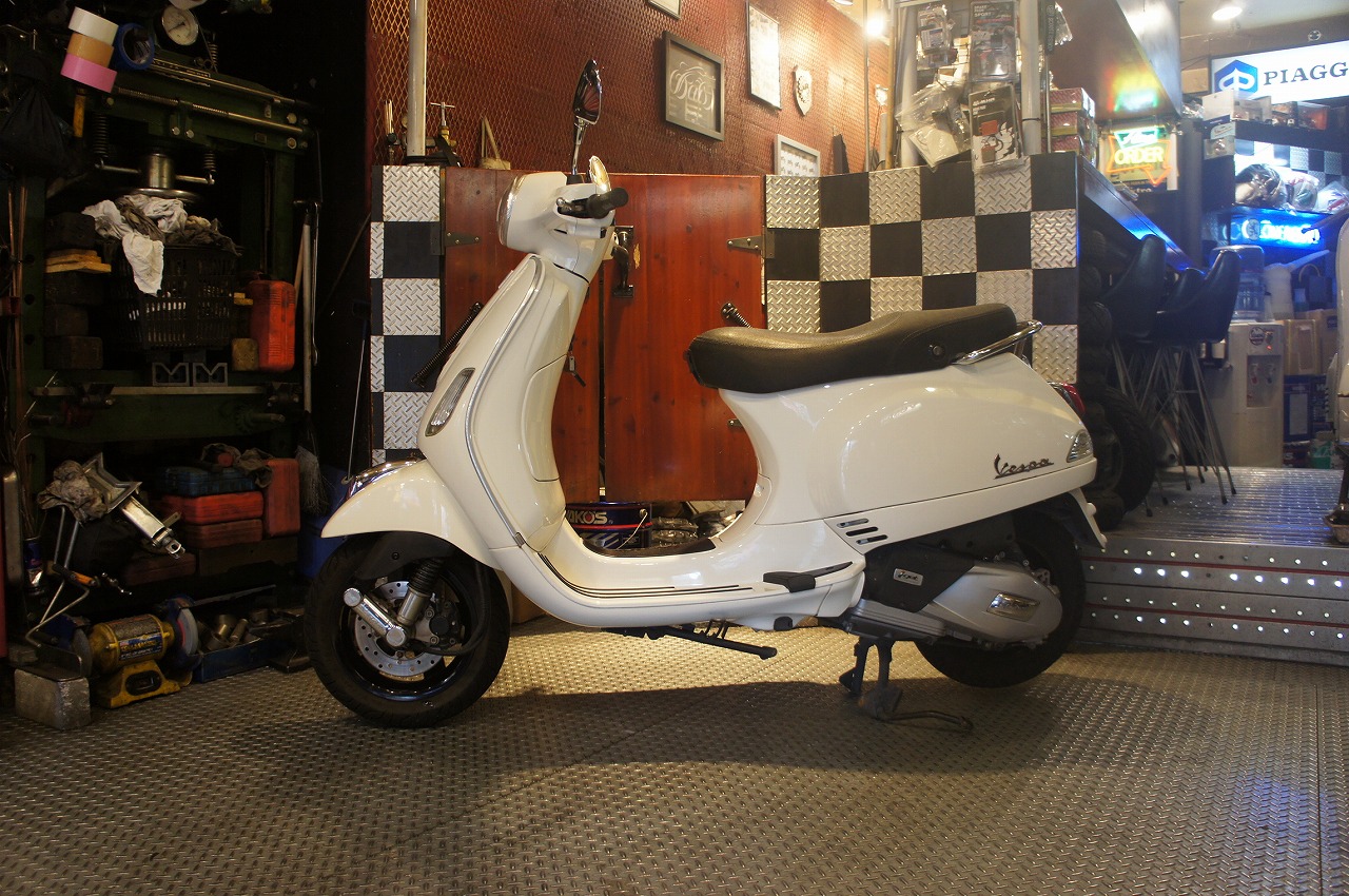 Vespa LX125i-get