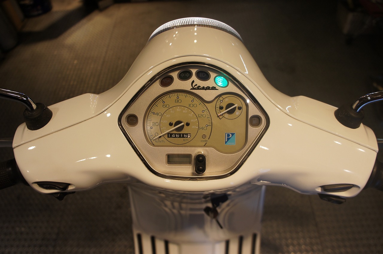 Vespa LX125i-get